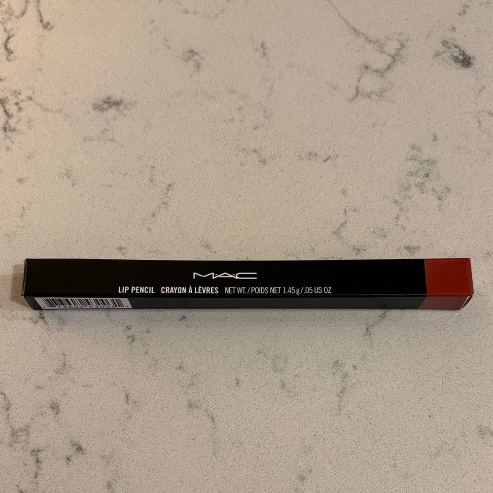 MAC Lip Pencil in Chicory